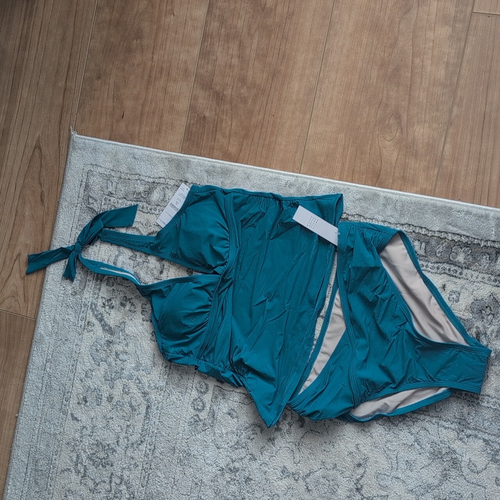 WHBM Teal Halter Tankini Swimsuit Set Medium
